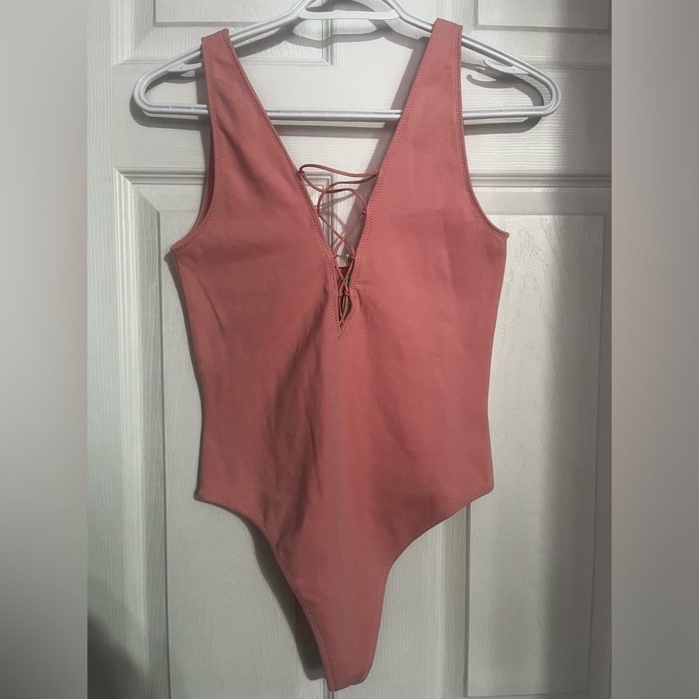 Wilfred Free | Medium Pink Bodysuit